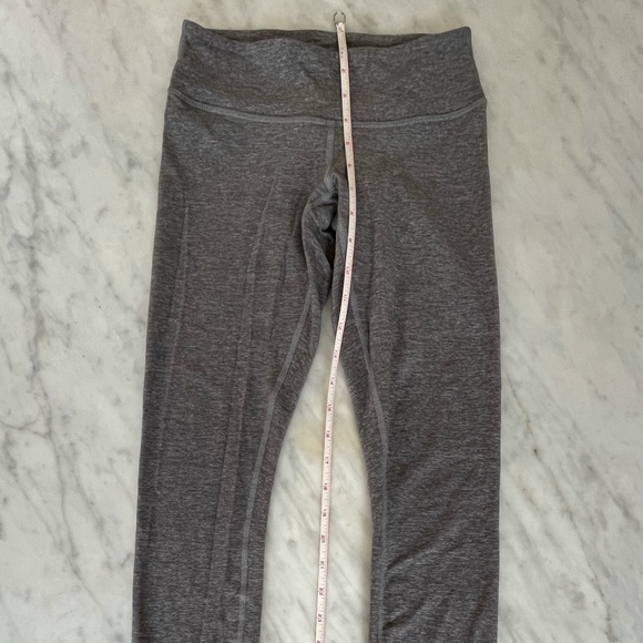 Lululemon Wunder Under Leggings - Picture 5 of 10